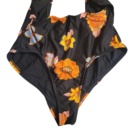 ModCloth Floral Cut Out One Piece Swimsuit - Picture 2 of 6
